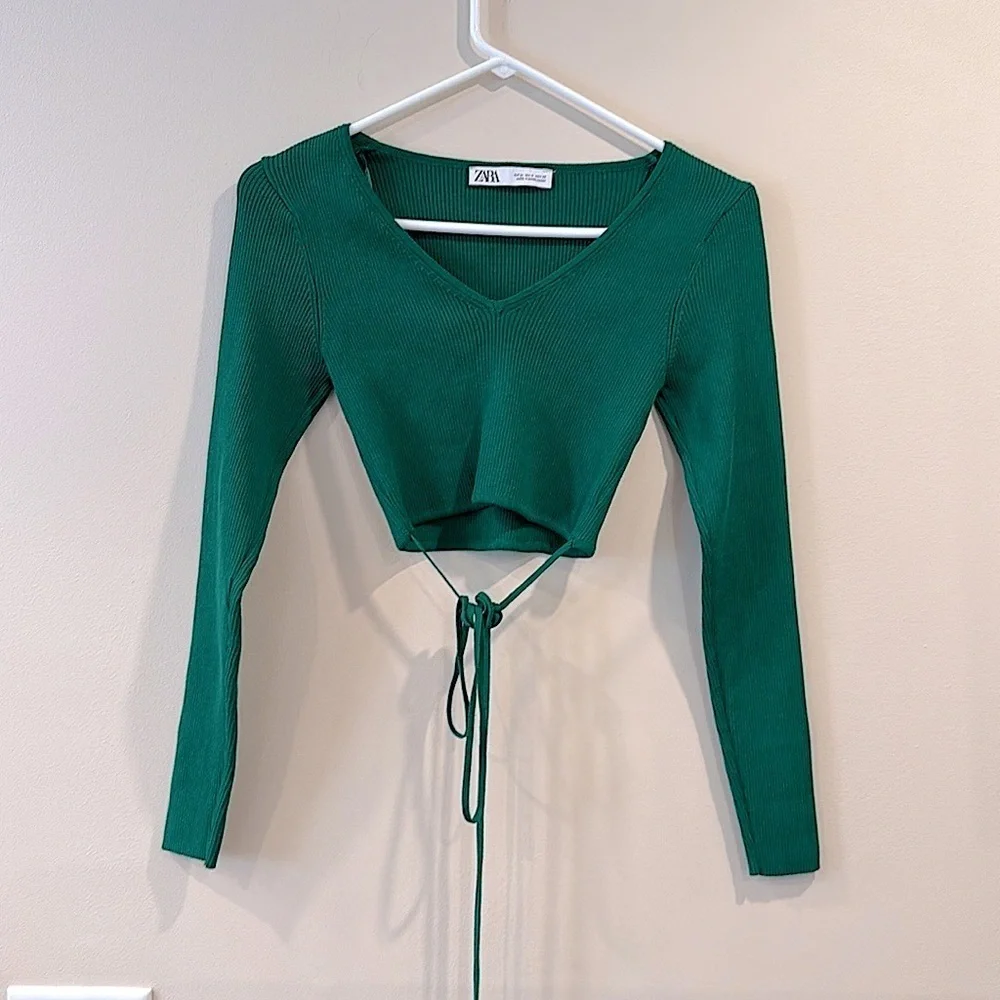 🔥Zara Emerald Long Sleeve Tie-Front Blouse🔥